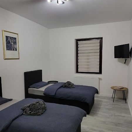 Place To Sleep - Kassel: Direkt An Der Uni Exteriér fotografie