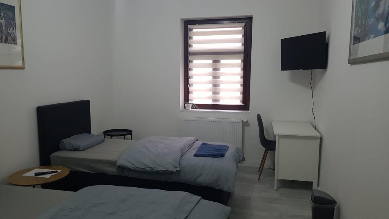 Place To Sleep - Kassel: Direkt An Der Uni Exteriér fotografie